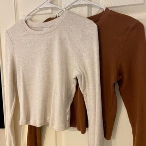 Aritzia TNA Ribbed Longsleeve Tee - Lot of TWO (M)